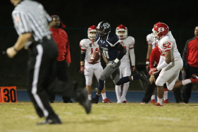 ShoemakerBeltonFootball106.JPG